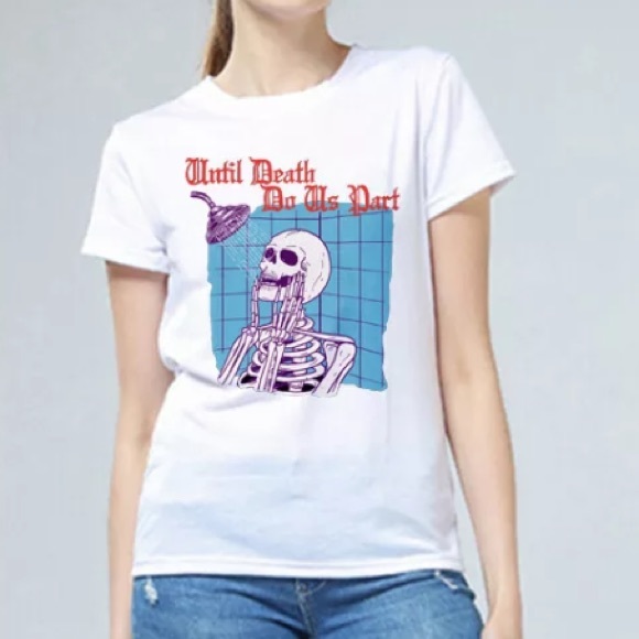 Tops - NEW! Funny Skeleton Shower Top size Small